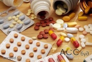 Сколько тратит средний украинец на лекарства?