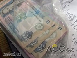 Начальника Госземагентства поймали на взятке в 32 000 грн.